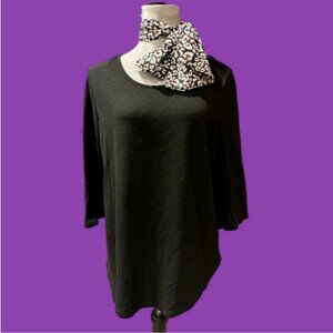 apt 9 blouse size large W/scarf-black